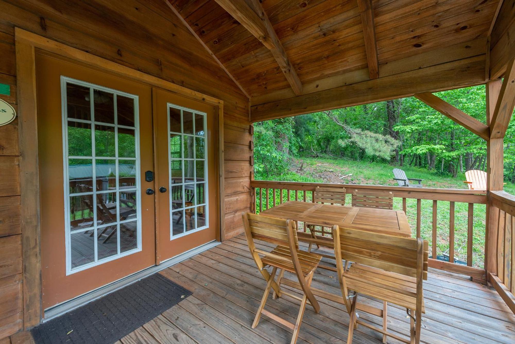 Engadine Inn And Cabins Candler Exterior foto