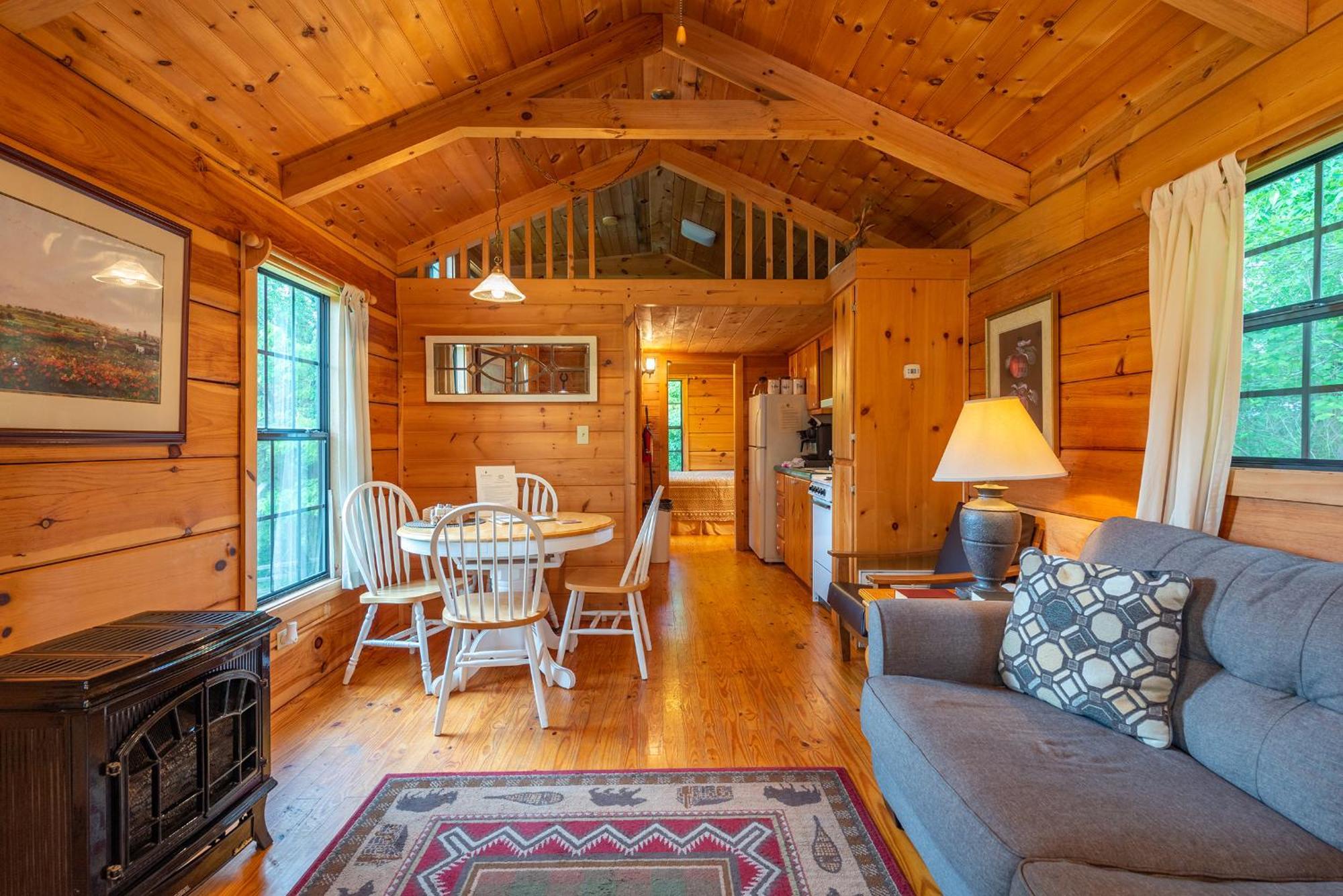 Engadine Inn And Cabins Candler Exterior foto