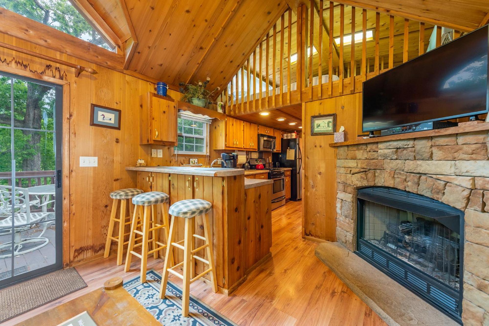 Engadine Inn And Cabins Candler Exterior foto